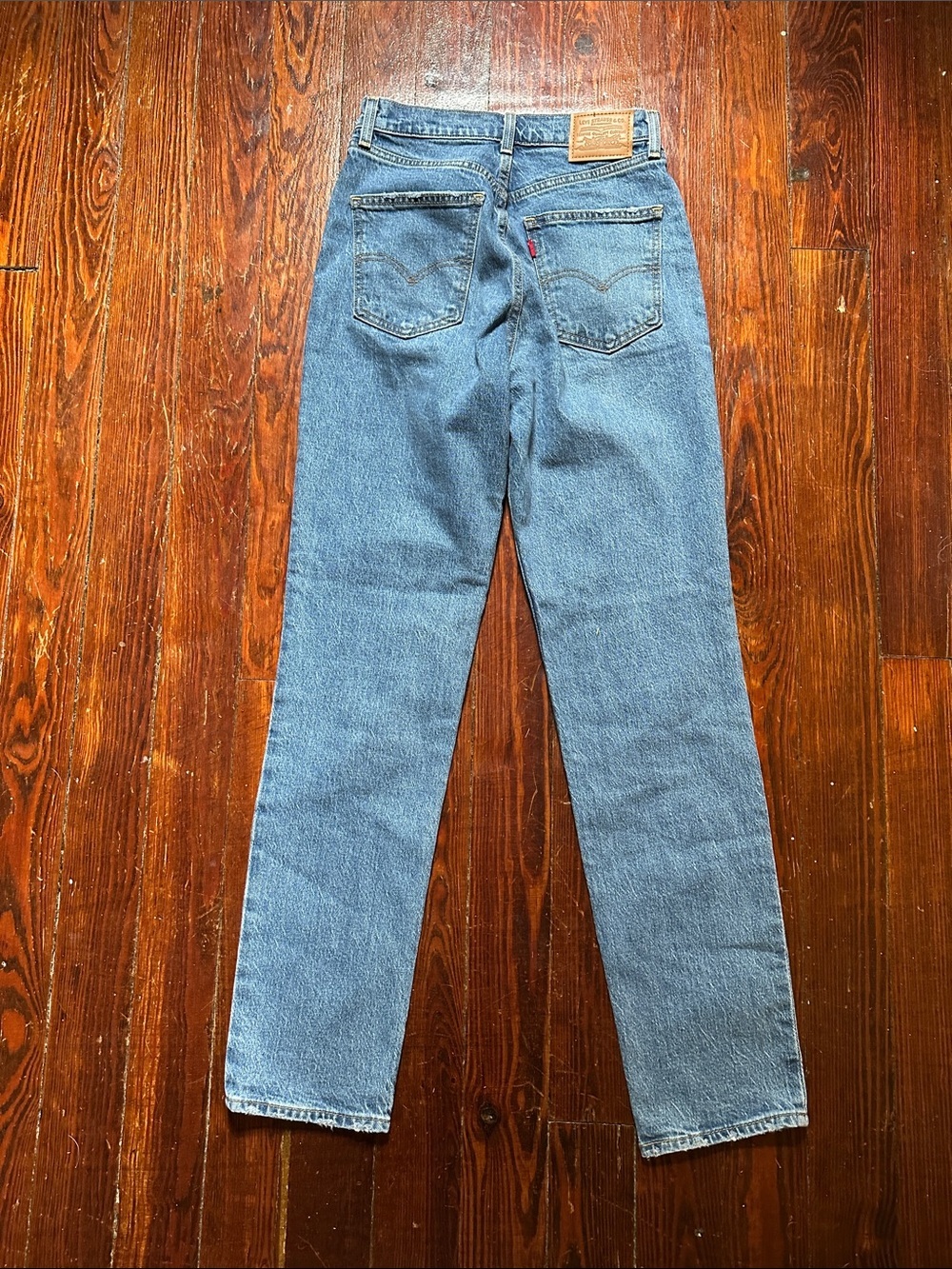 Levi's 70s High Slim Straight Leg Jeans Medium Blue Wash high waist 26 women’s - Picture 7 of 10